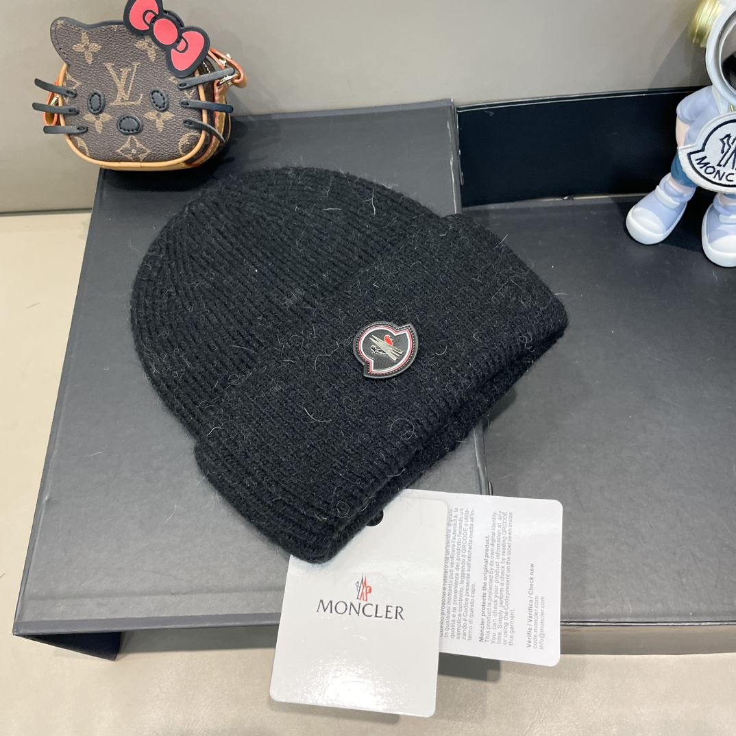 Moncler Caps